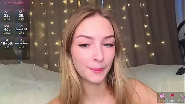 Soft_Eva on StripChat 