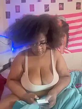 spicycee3 on StripChat 