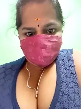 sujakutty on StripChat 