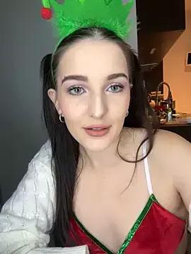 Suzie_Sparklez on StripChat 