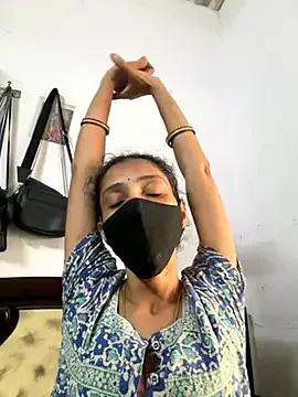 sweetreddy-02 — Freechat on StripChat