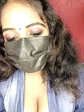 Tamil_KaamaKanni on StripChat 