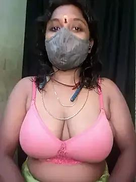 tamil_kanniponnu on StripChat 