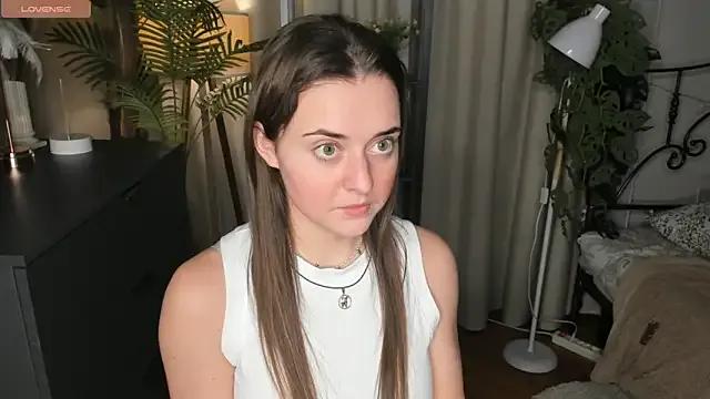 ThelmaJusto — Take off skirt and punish peach^^