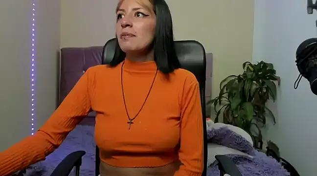 valkiria_16 on StripChat 