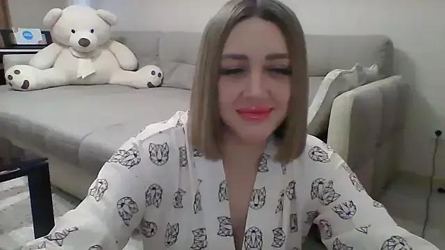 VickyLove047 on StripChat 