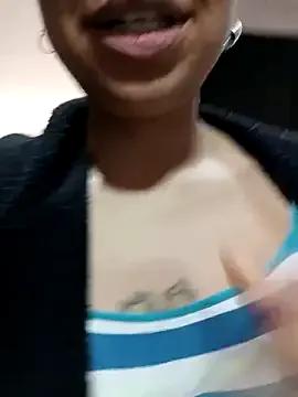 yourdarkestsecret on StripChat 